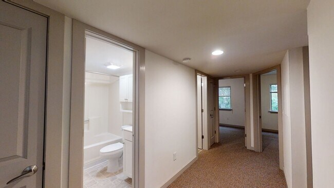 Building Photo - 1521 Virginia Ave