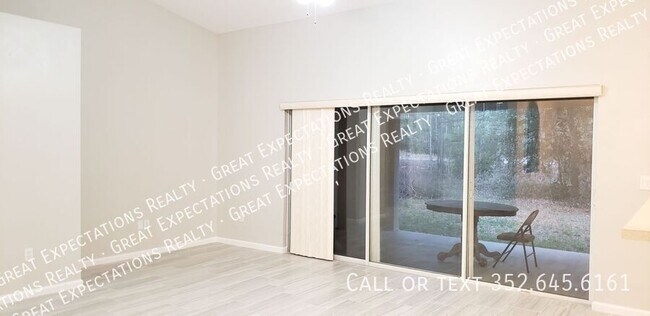 Building Photo - 6499 N Airmont Dr