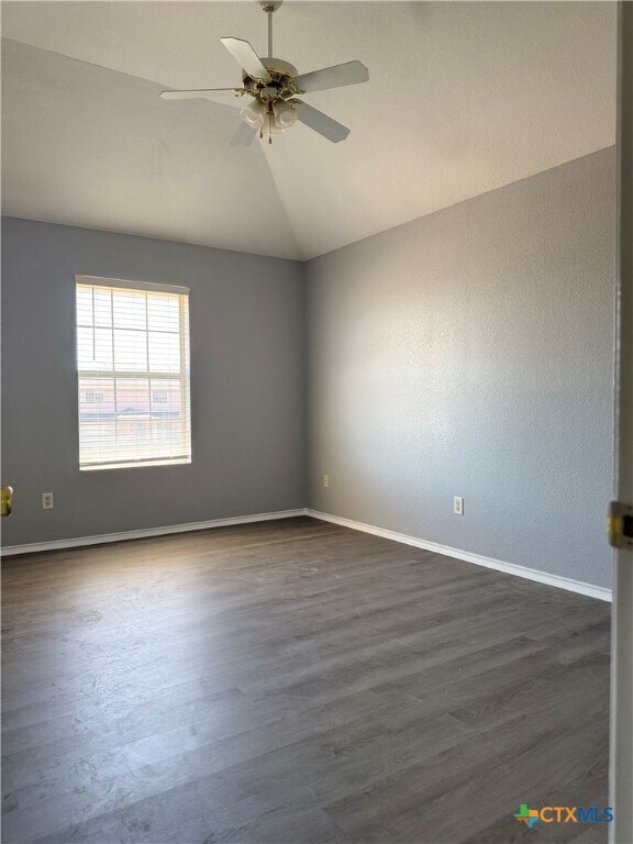 Building Photo - 4501 Deek Dr