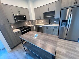 Building Photo - 175 NW 31st St