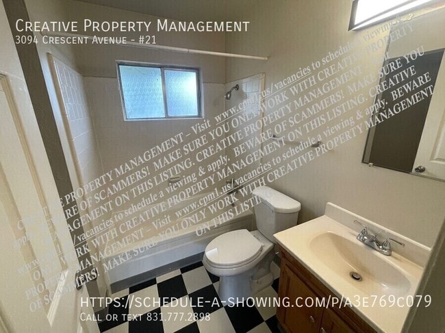 Building Photo - 3094 Crescent Ave