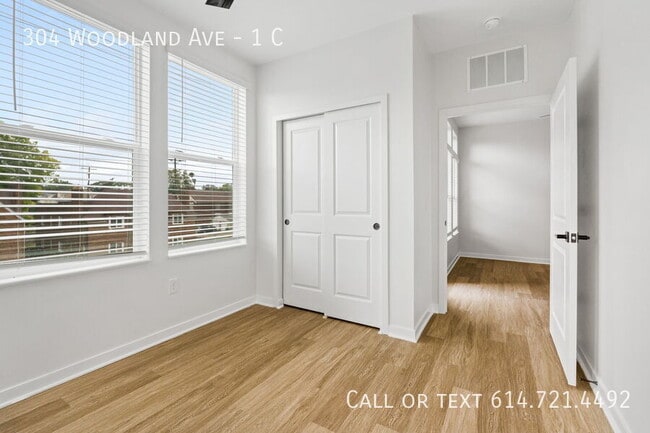Building Photo - 304 Woodland Ave