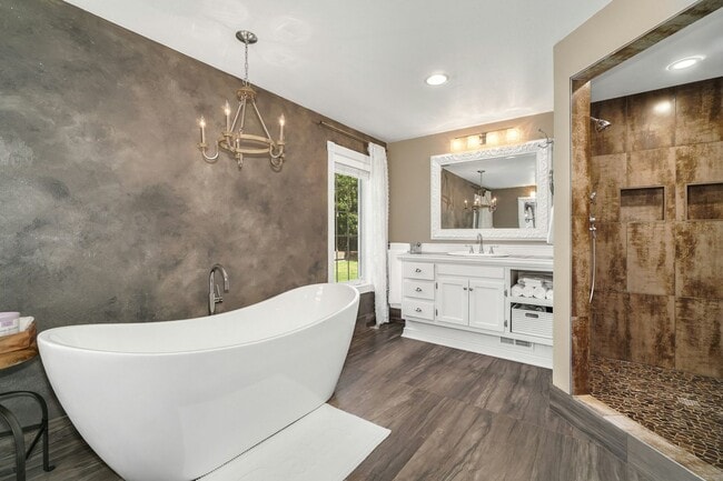 Building Photo - Luxury Estate Compound in Woodinville