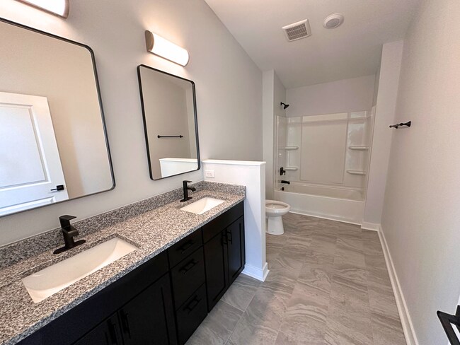 Building Photo - 1426 Navaho Trail
