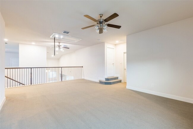 Building Photo - 1008 Peacock Blvd