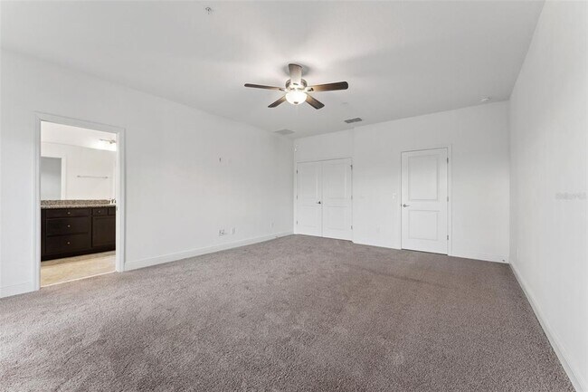 Building Photo - 13468 Stoddart Ave