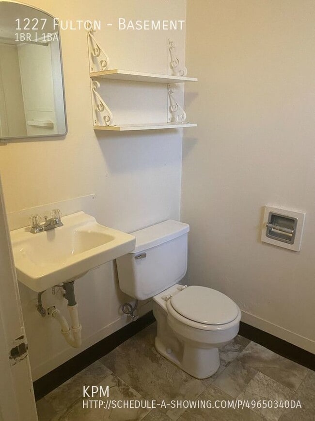 Building Photo - 1 BEDROOM | 1 BATHROOM | BASEMENT APARTMEN...