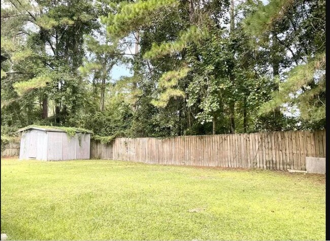 Building Photo - 510 Heritage Dr