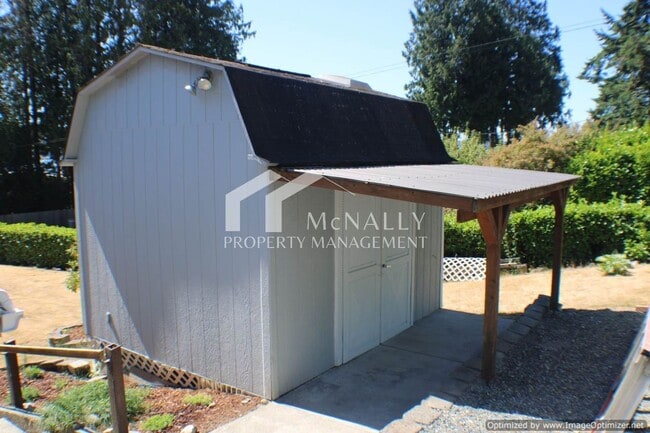 Building Photo - View 2-Bedroom Upper-Level Unit in Gig Harbor