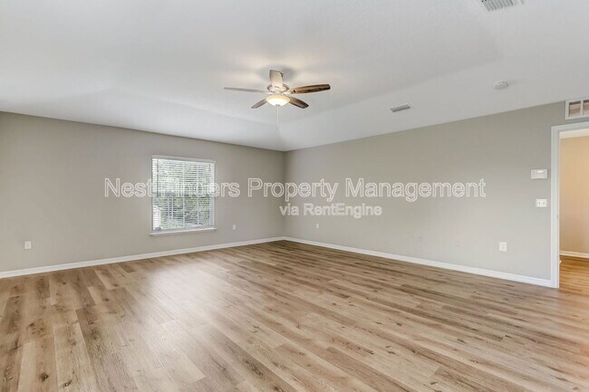 Building Photo - 172 King Arthur Ct