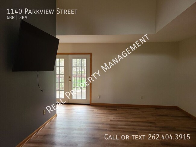 Building Photo - 1140 Parkview St