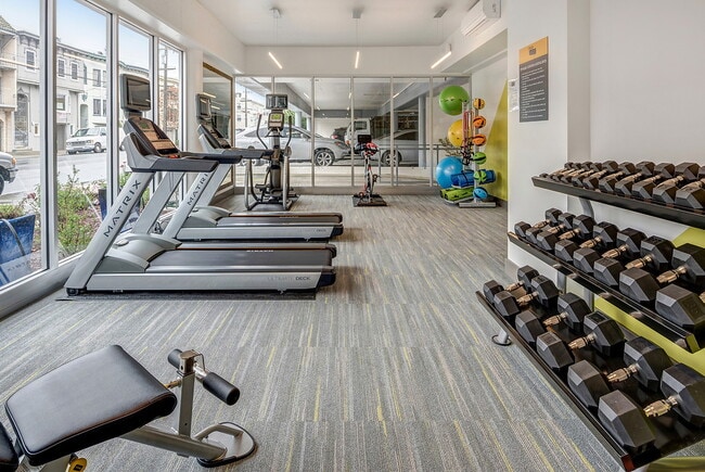 Building Photo - Park West