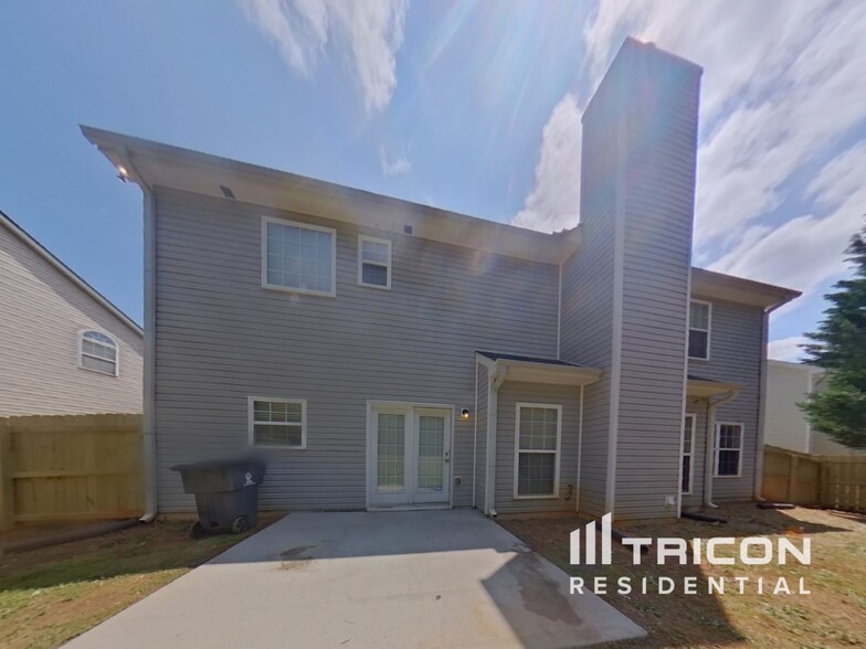 Building Photo - 944 Maple Leaf Dr