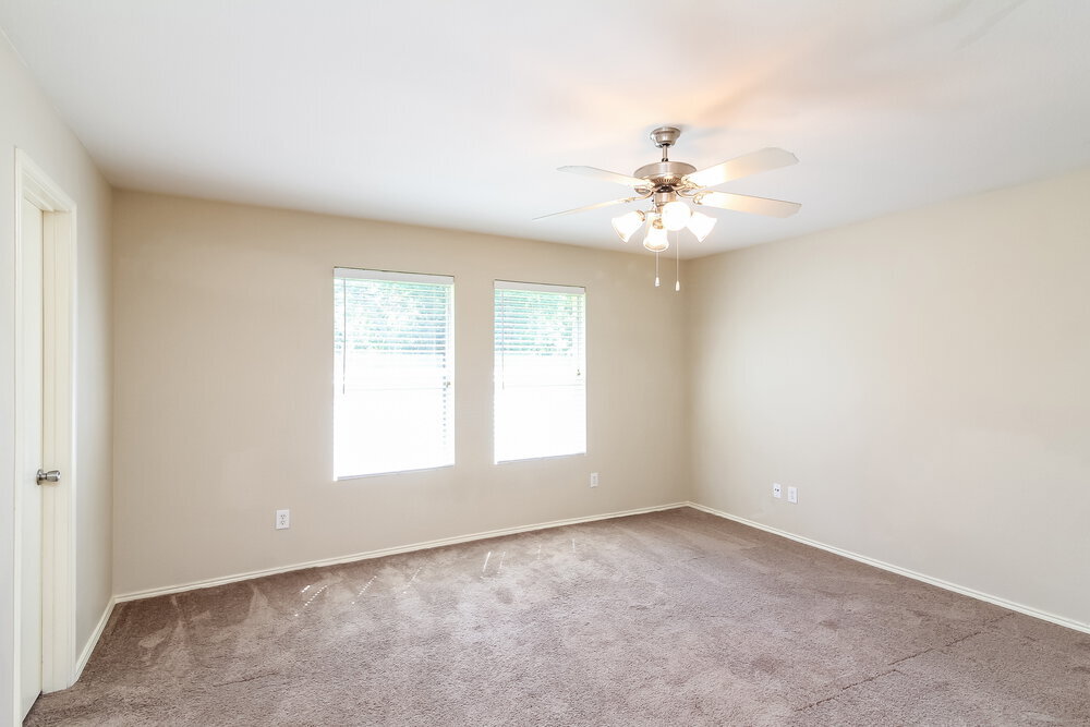 Building Photo - 1017 Maidenhair Ln