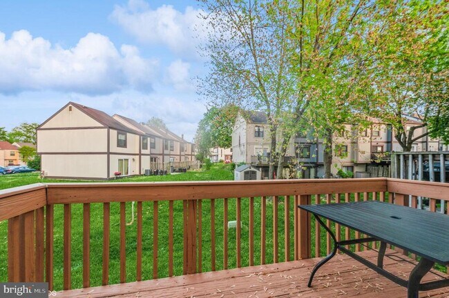 Building Photo - 19 Mooring Ct