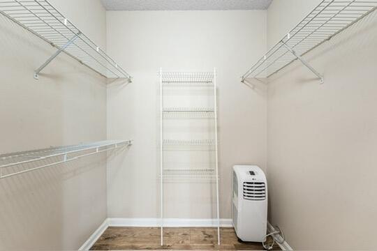 Building Photo - 720 S Sapodilla Ave