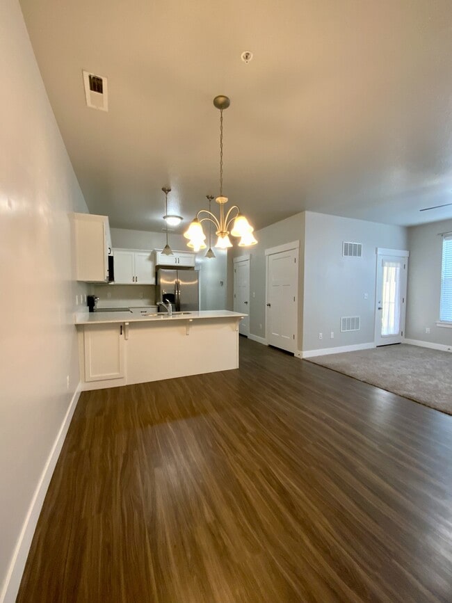 Building Photo - 3724 W 1850 N
