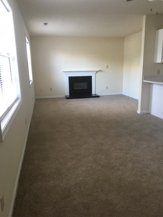 Building Photo - 1307 Homestead Garden Ct