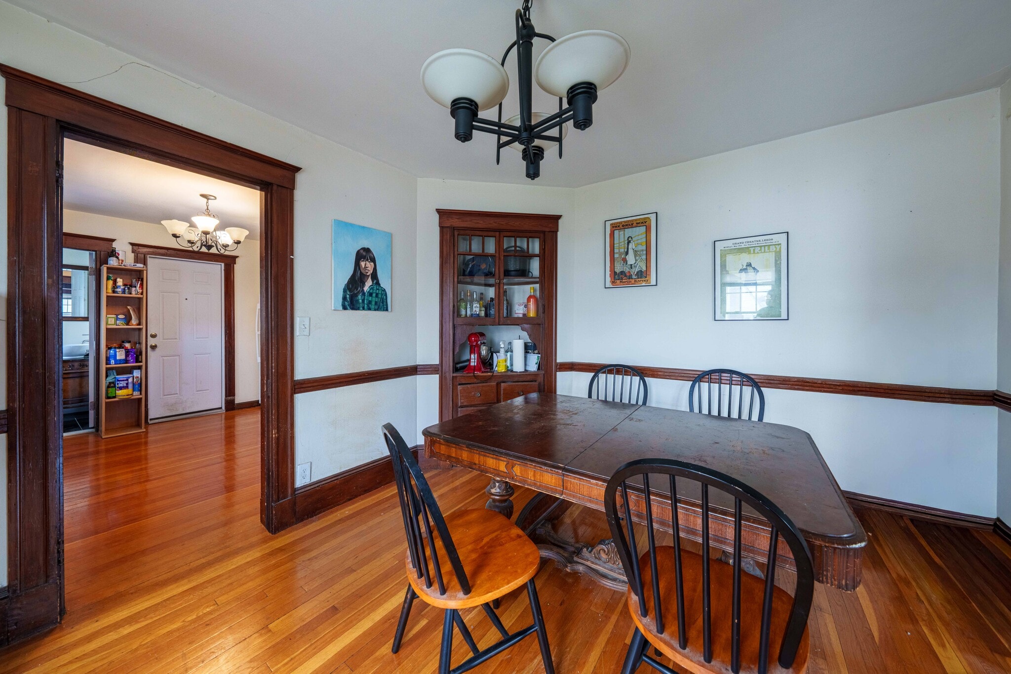 Dining room - 8 Niles St