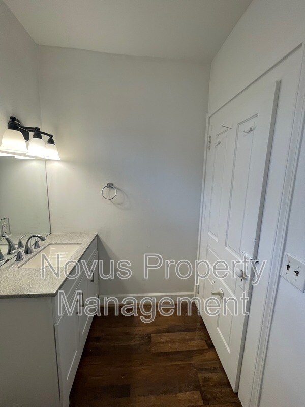 Building Photo - 506 Tanner St