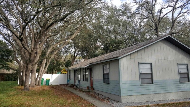 Building Photo - 1788 Poinsettia Ave