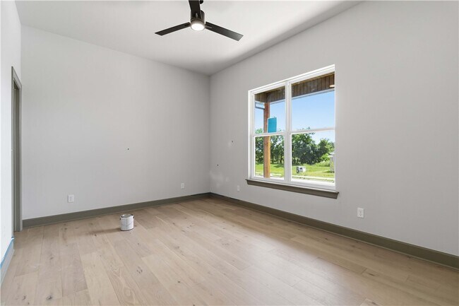 Building Photo - 1061 Whistler St