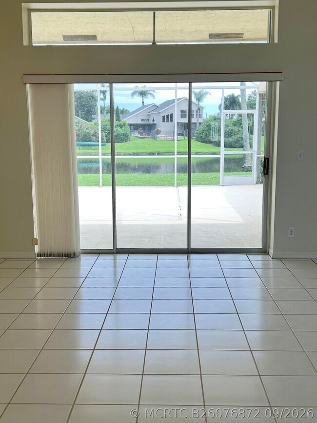 Building Photo - 1224 Lake Breeze Dr