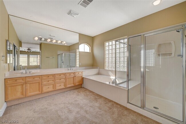 Building Photo - 9462 Castillana Ct