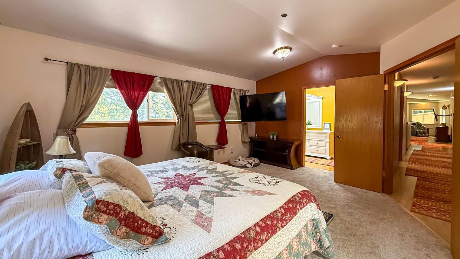 Building Photo - 73 Ross Ln