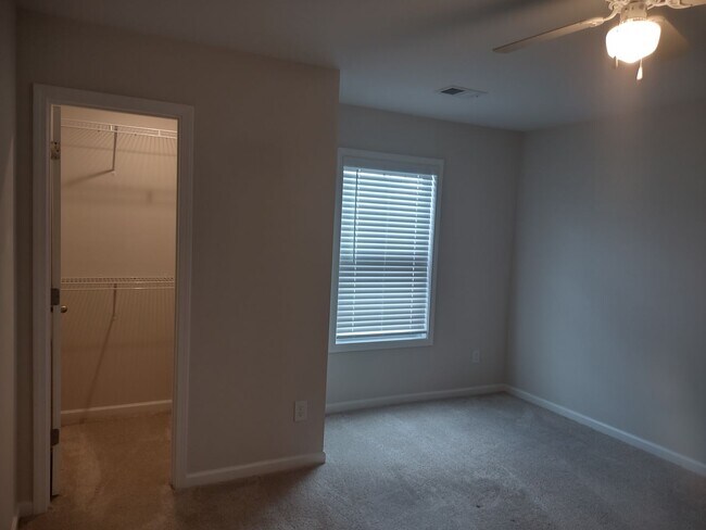 Building Photo - Wonderful Two Story Four Bedroom Three Full Bathrooms Home in Elgin SC