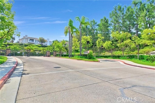 Building Photo - 1005 S Rising Sun Ct