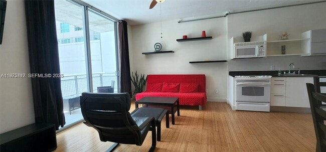 Building Photo - 690 SW 1st Ct