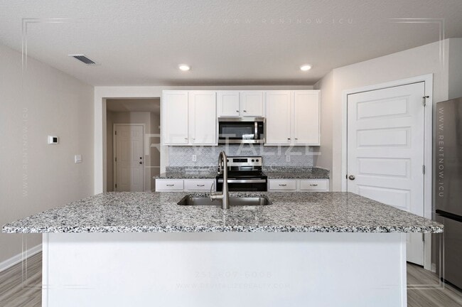 Building Photo - 22360 Aleutian Ave
