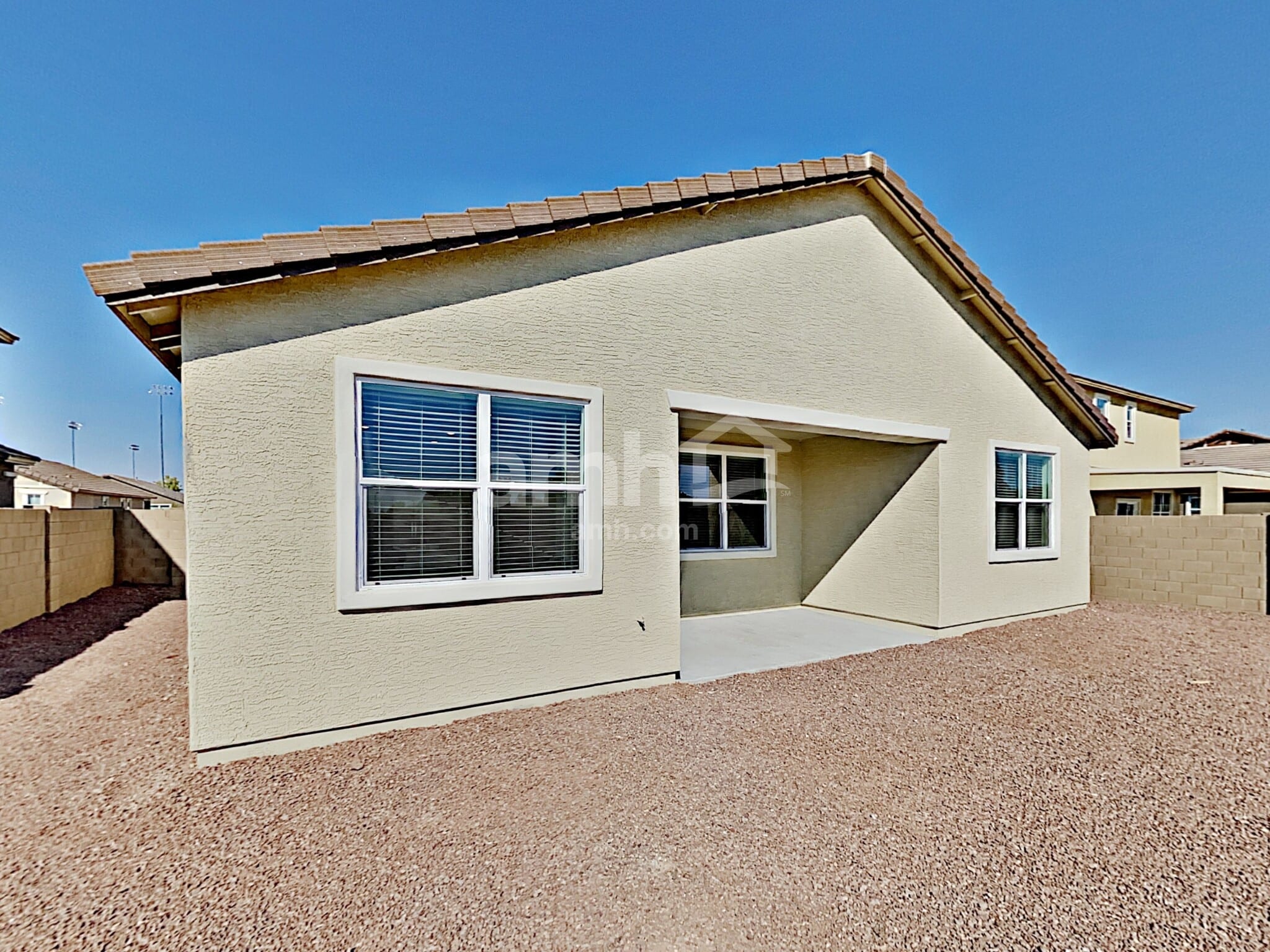 Building Photo - 5925 W Columbine Dr