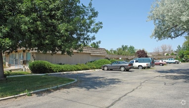 Building Photo - Kootenai Apartments