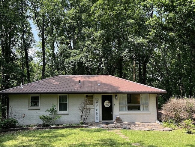 Primary Photo - 514 Longview Dr