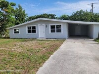 Building Photo - 210 Linda Ave