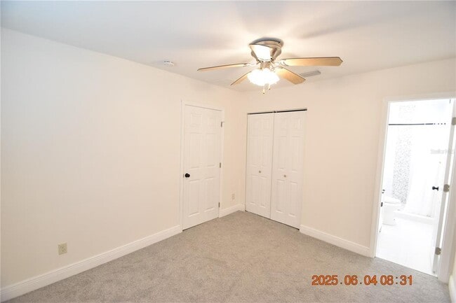 Building Photo - 417 Country Club Dr