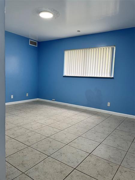 Building Photo - 2930 NW 55th Ave
