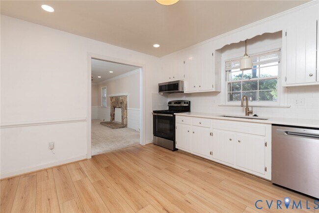 Building Photo - 4329 Deertrail Dr