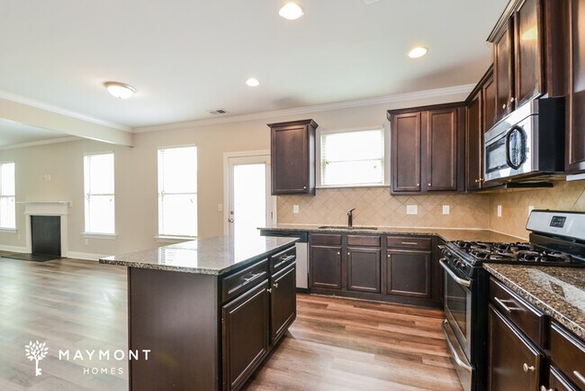 Building Photo - 507 Sagauro Ct