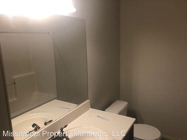 Building Photo - 3 br, 2 bath House - 2080 Springfield Dr