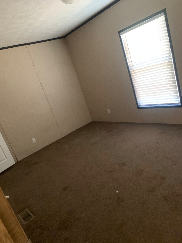 Building Photo - 323 Co Rd 4519