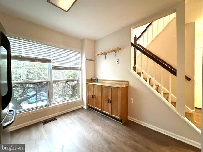 Building Photo - 5700 Medallion Ct