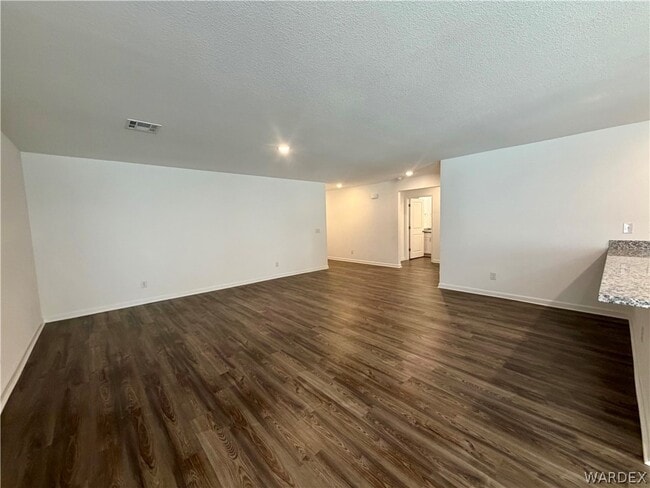 Building Photo - 2388 Tapatio Dr