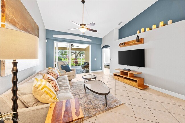 Building Photo - 8100 Ibis Cove Cir
