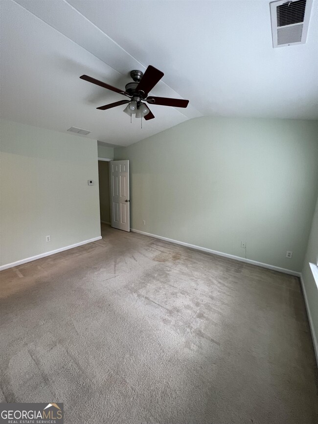 Building Photo - 805 Crestwell Cir