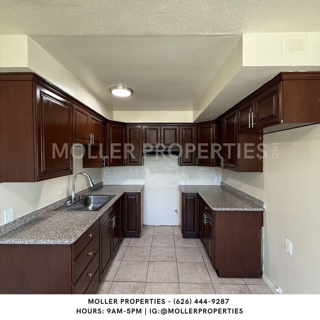 Building Photo - 11229 Brockway St