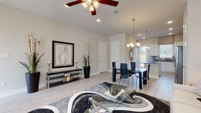 Building Photo - 9007 Lonestar Creekbend Ln