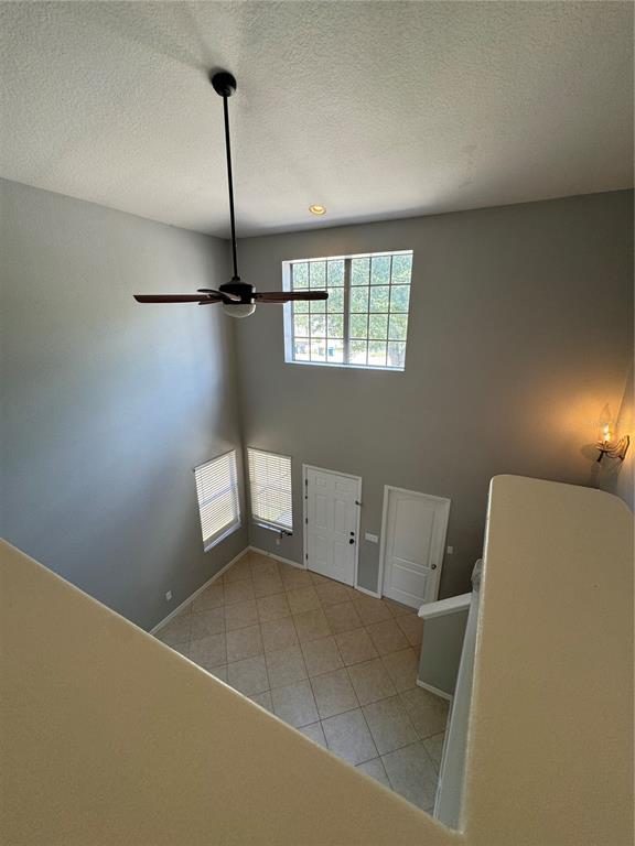Building Photo - 18006 Birdwater Dr